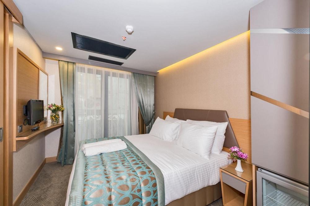 Genova Hotel Istanboel